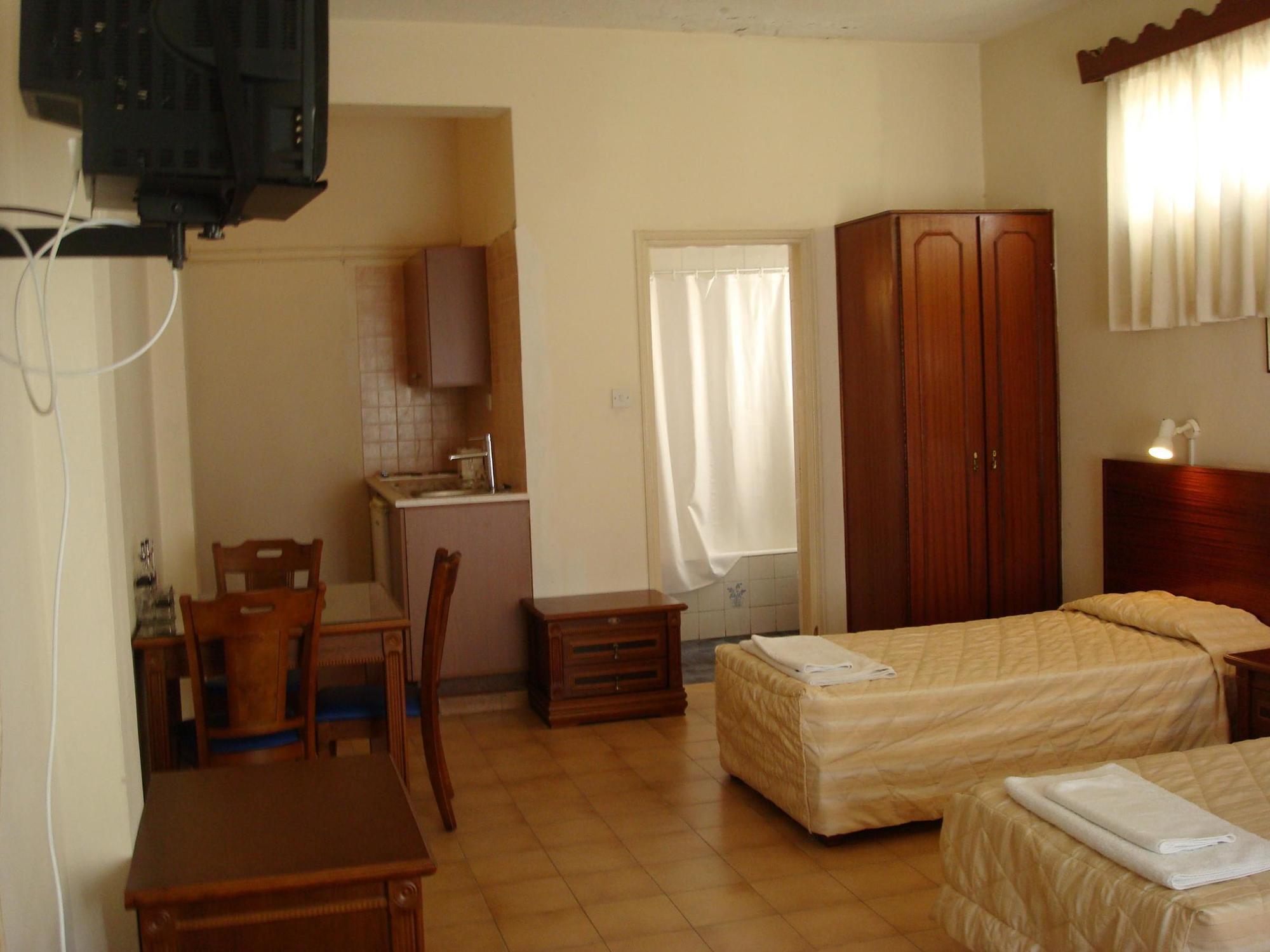 Best Western Plus Larco Hotel Larnaca Buitenkant foto