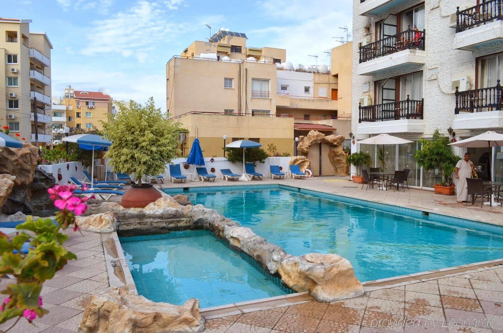 Best Western Plus Larco Hotel Larnaca Buitenkant foto
