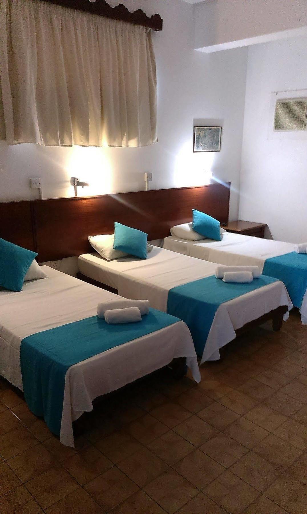 Best Western Plus Larco Hotel Larnaca Buitenkant foto